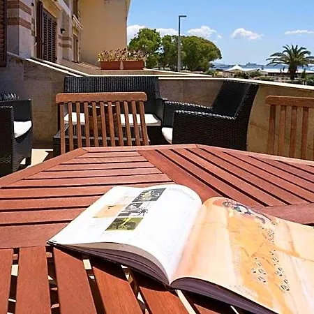 Appartamento La Dimora Del Mare - Beachstay *